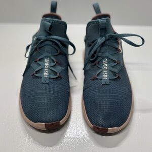 Nike Womens Free TR 8 Celestial Teal Running Sneakers Size 8